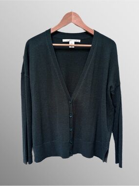 Max Studio Pine Green V-Neck Button Cardigan Sweater Wool Blend Collegiate